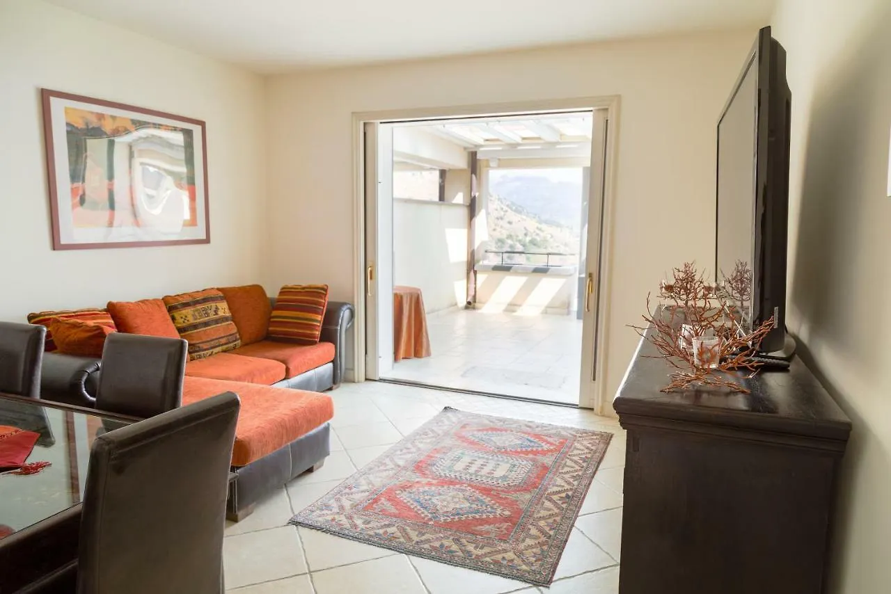 Semesterbostad Ninfa Apartment - Taormina Holidays